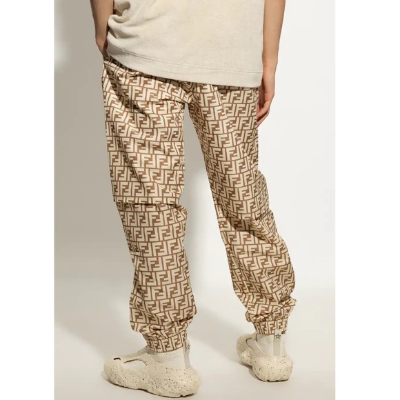 FENDI 2022 Zucca Monogram Collection - Picture 6 of 16